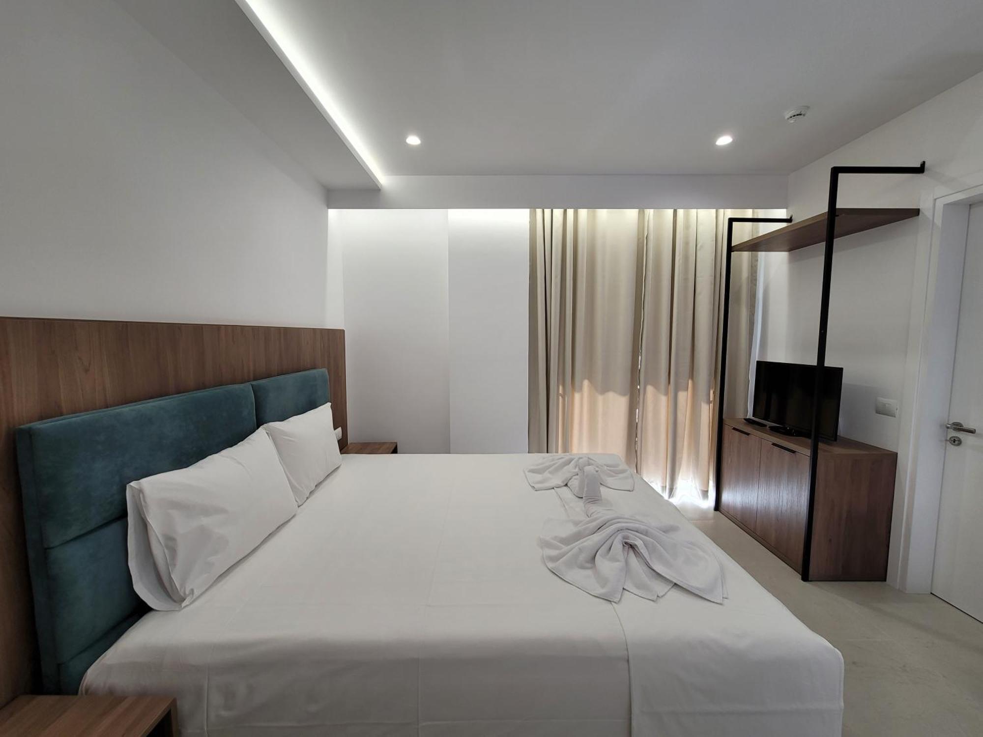 Prestige Hotel 卡萨米尔 外观 照片