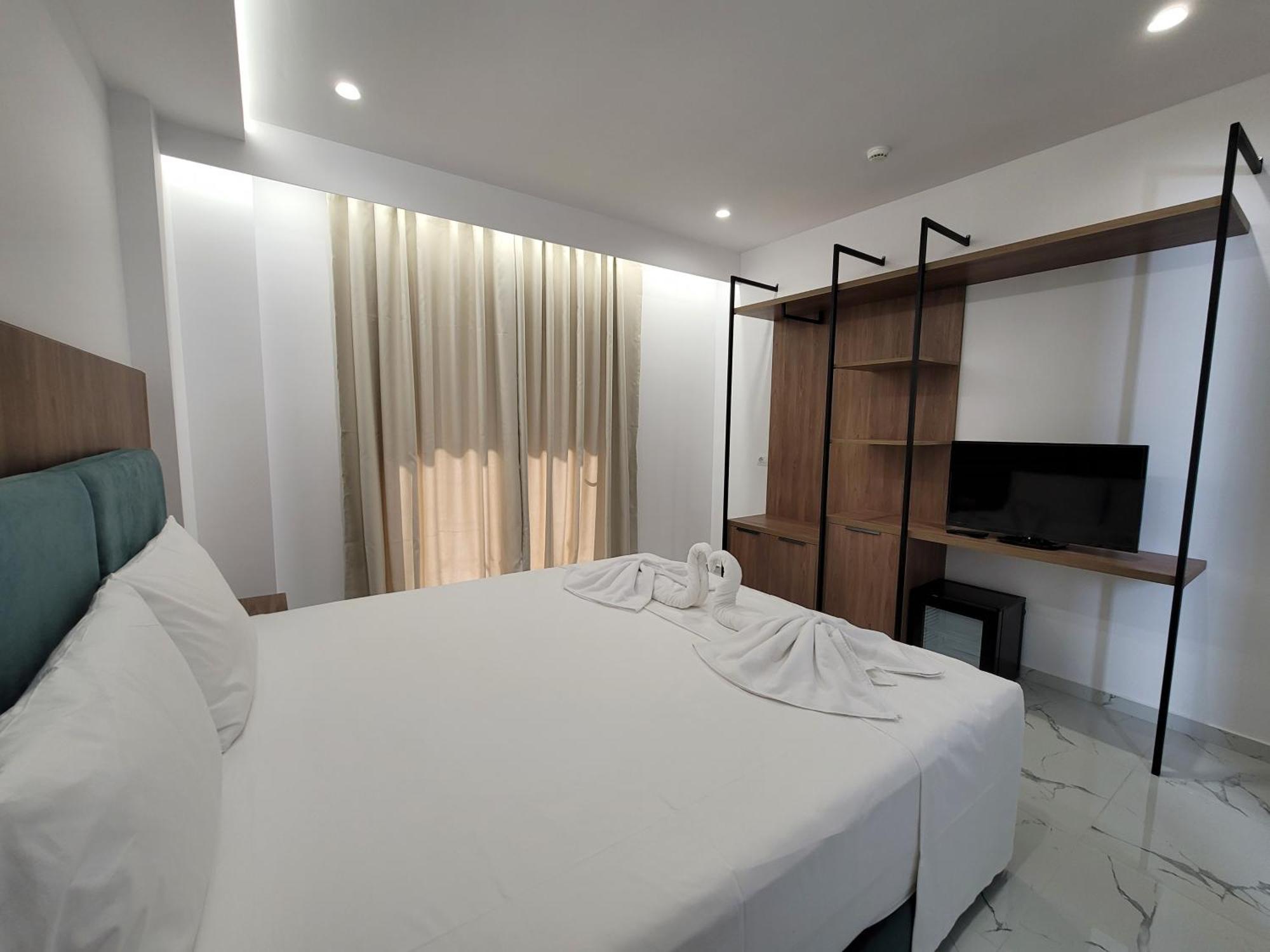 Prestige Hotel 卡萨米尔 外观 照片