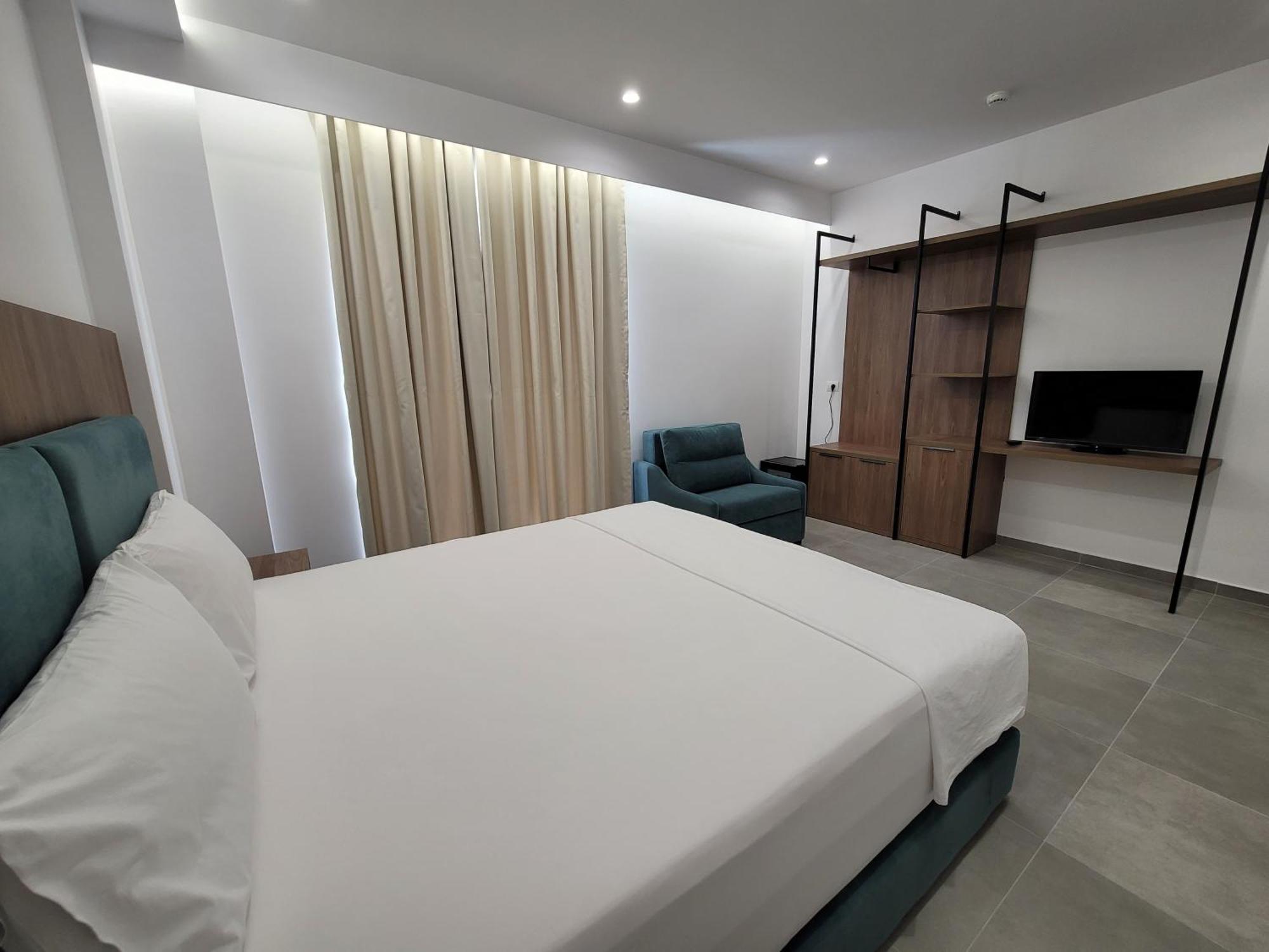 Prestige Hotel 卡萨米尔 外观 照片
