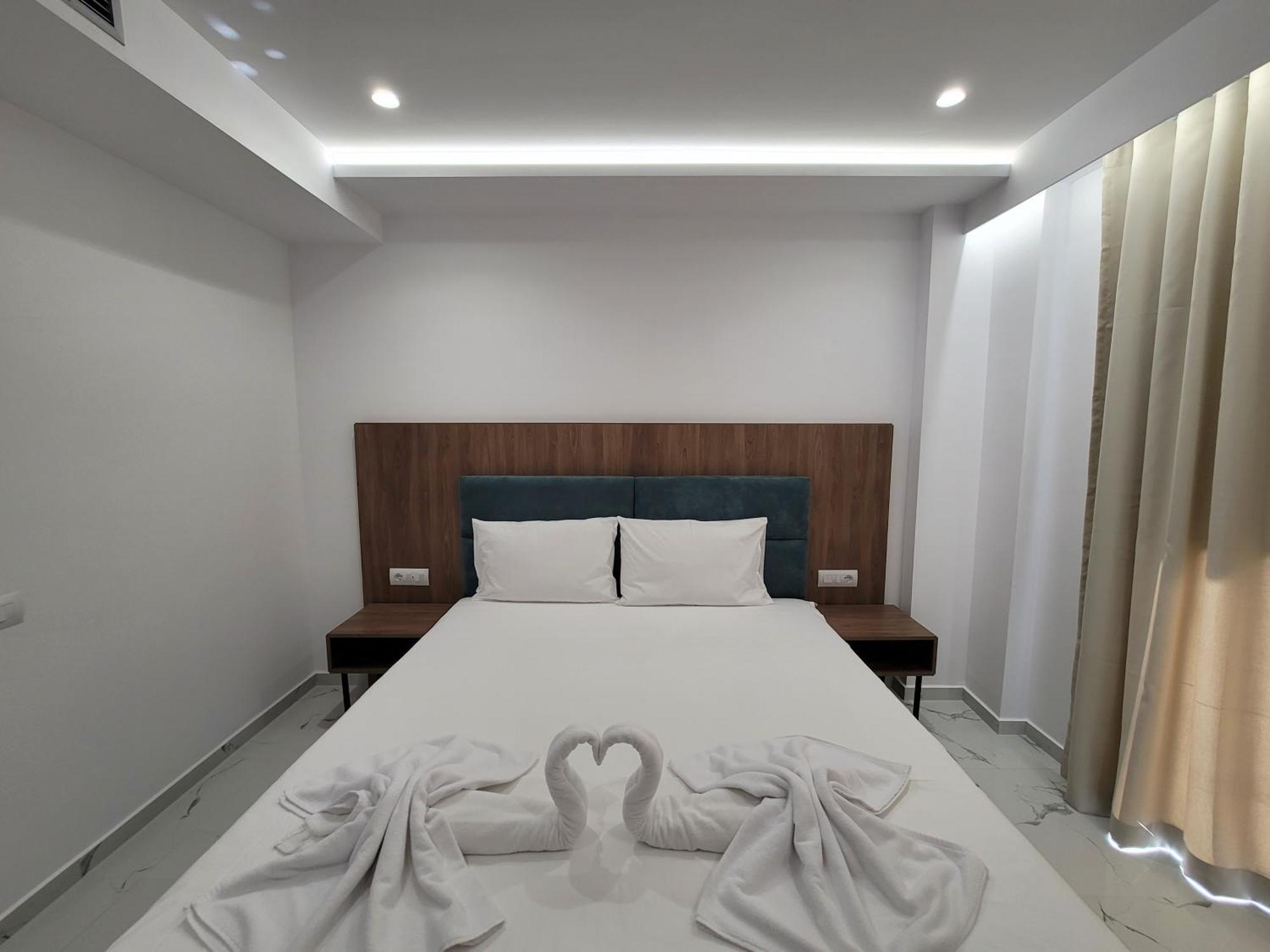 Prestige Hotel 卡萨米尔 外观 照片